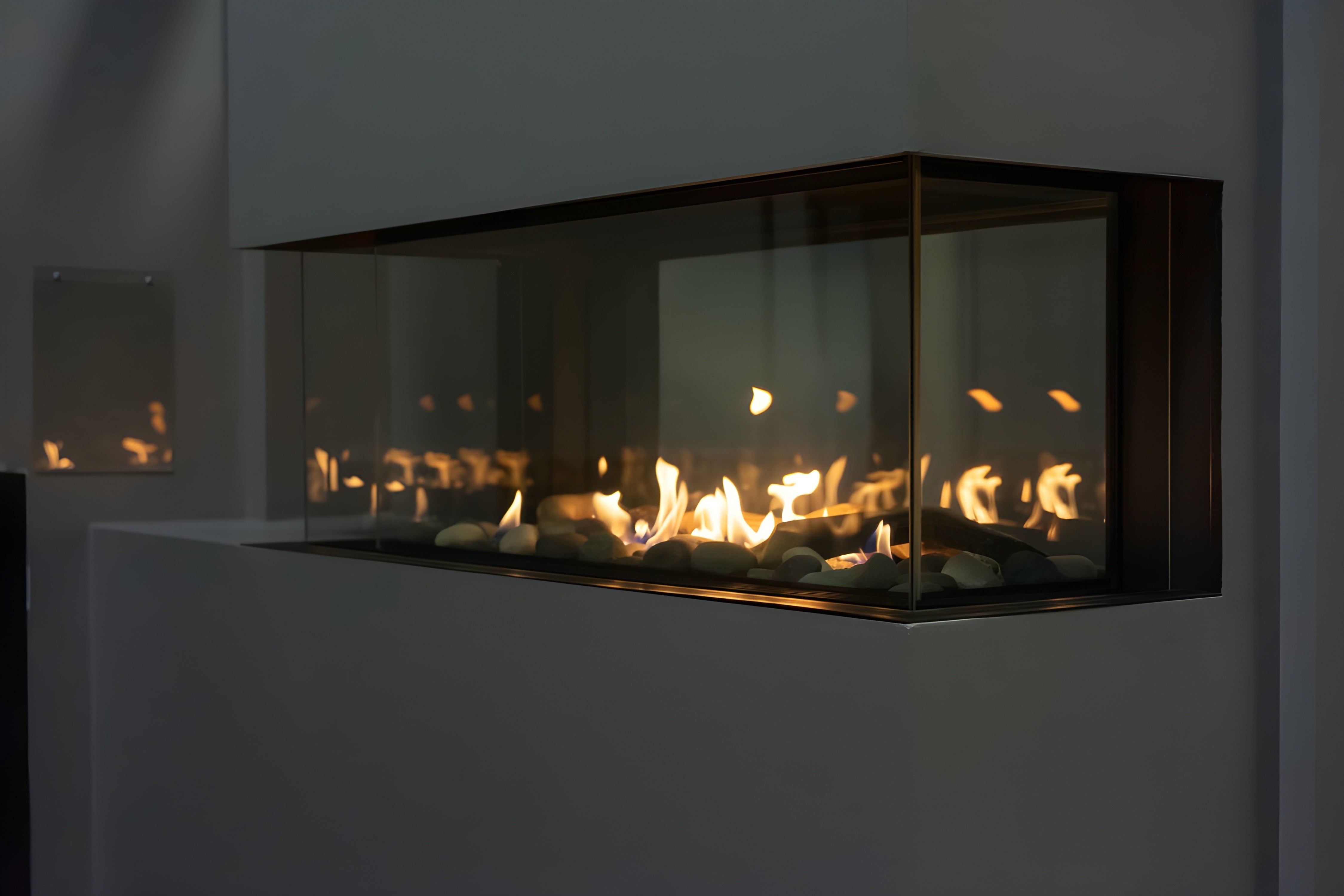 Lyon – 4 Sided See Through Gas Fireplace