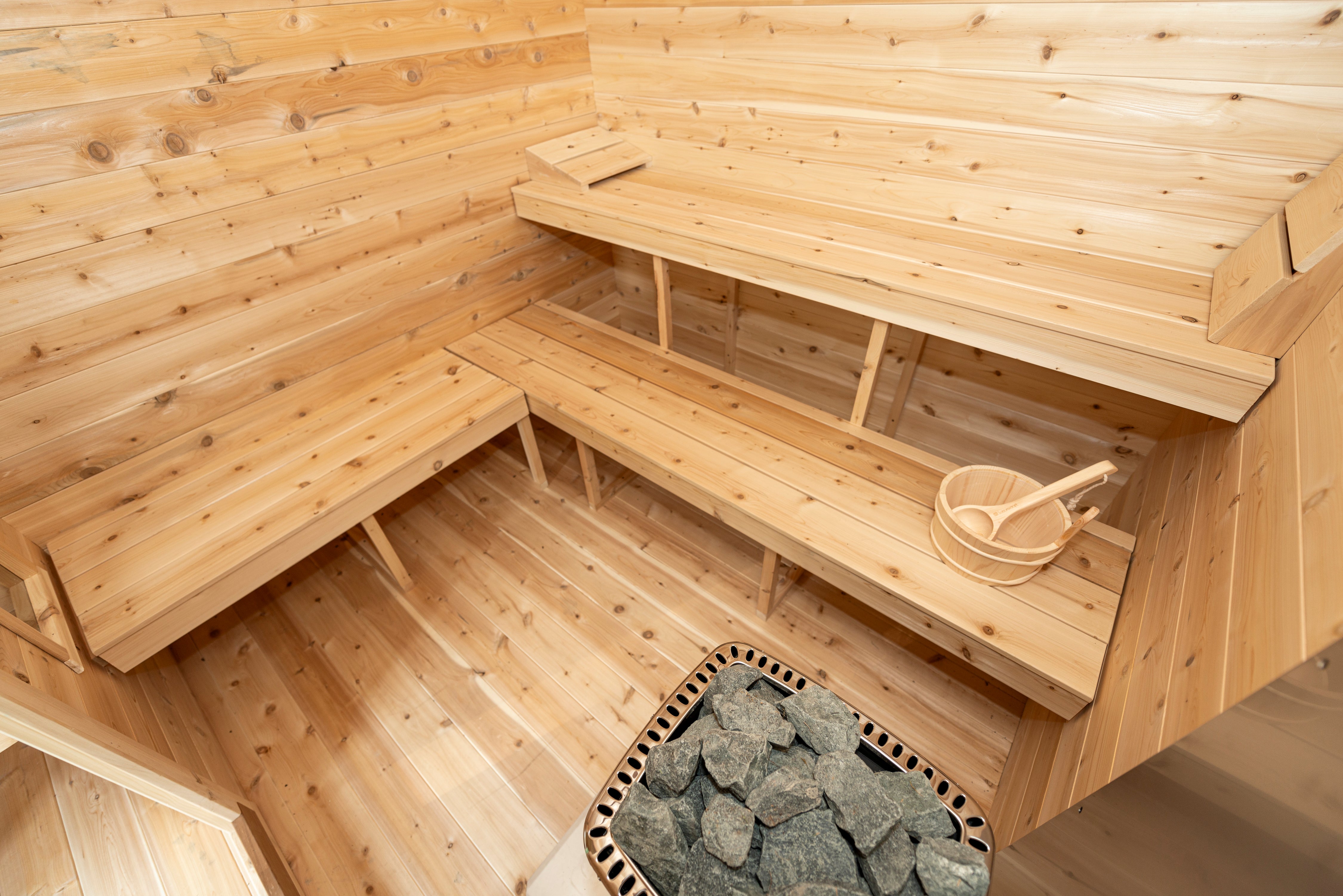 Georgian Cabin Sauna with Changeroom
