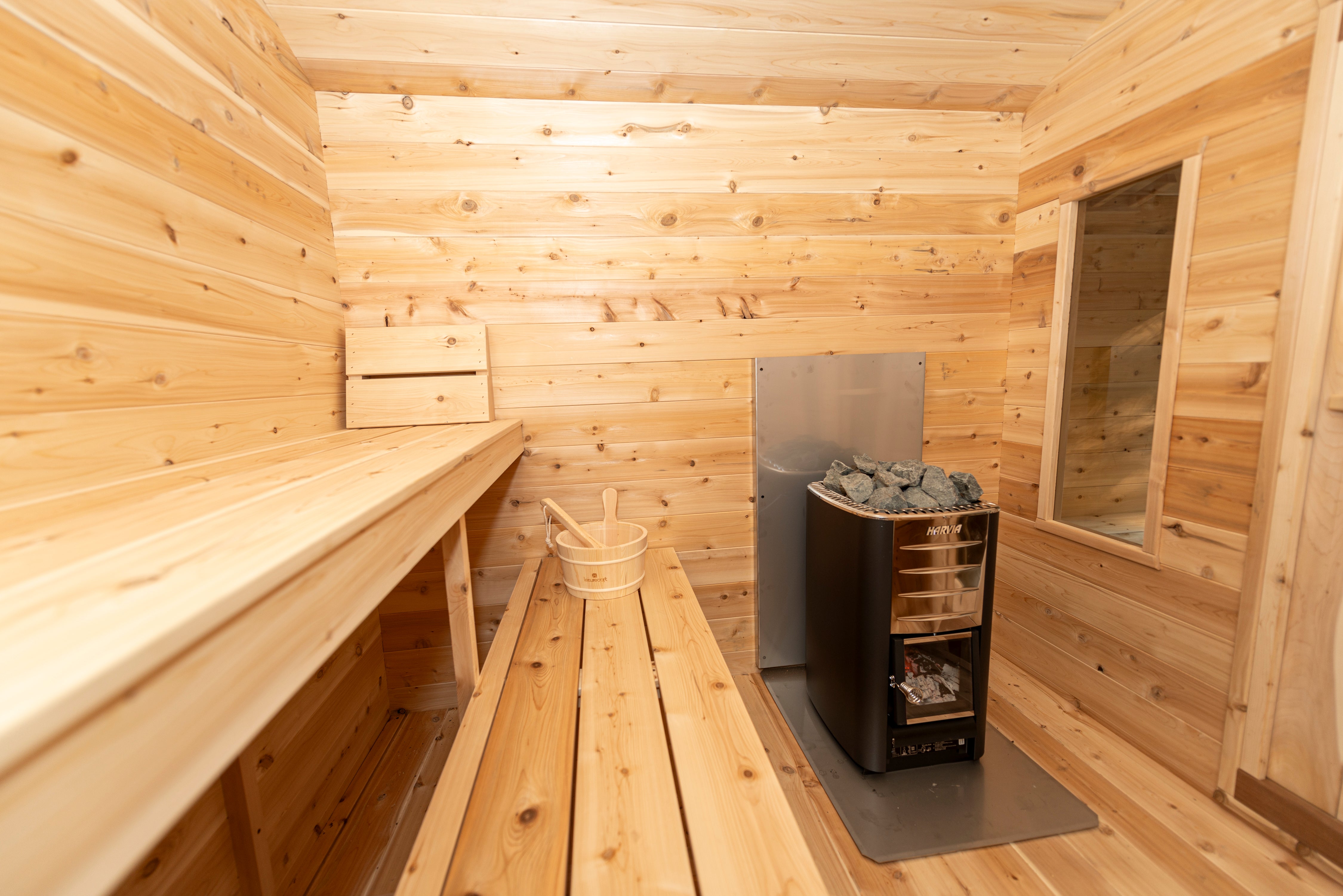 Georgian Cabin Sauna with Changeroom