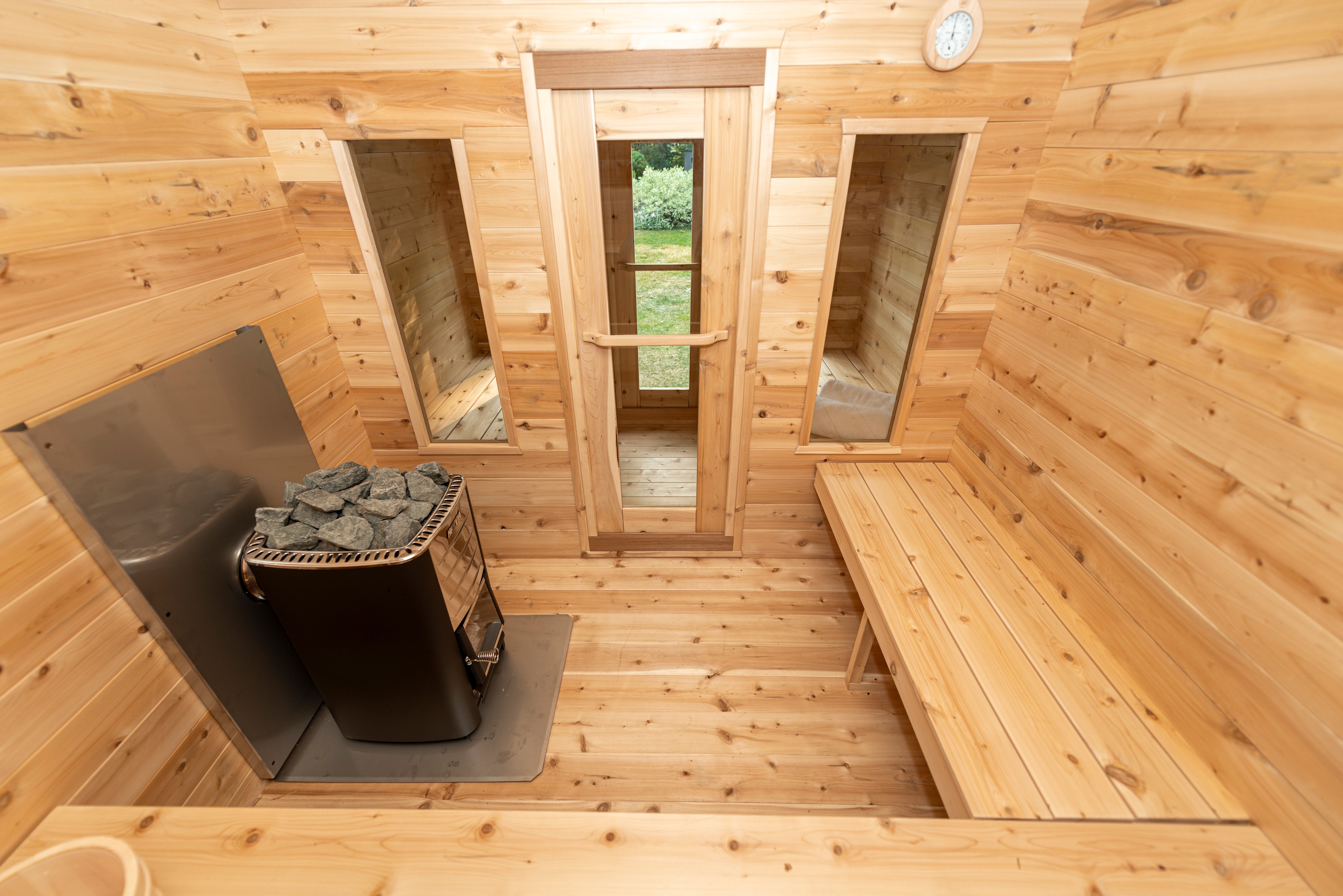 Georgian Cabin Sauna with Changeroom