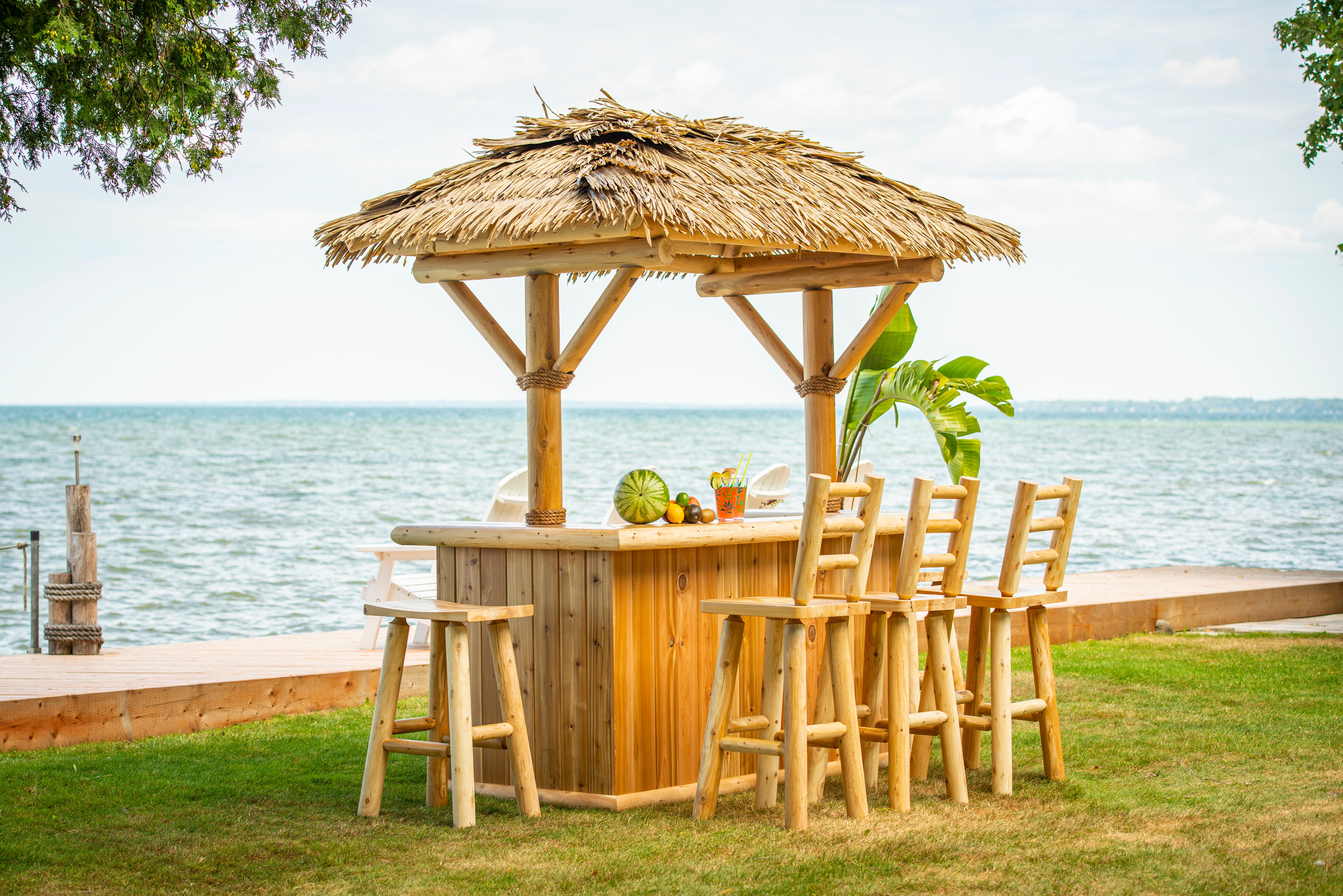 Tropical Paradise Tiki Bar